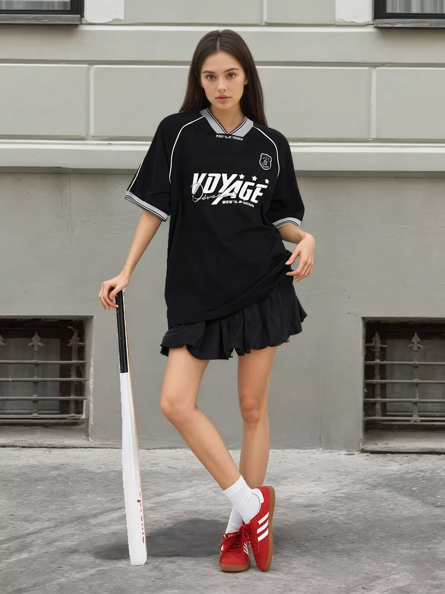 95% polyester, 5% spandex Care instructions: Machine wash cold t-shirt in slate gray with oversized silhouette