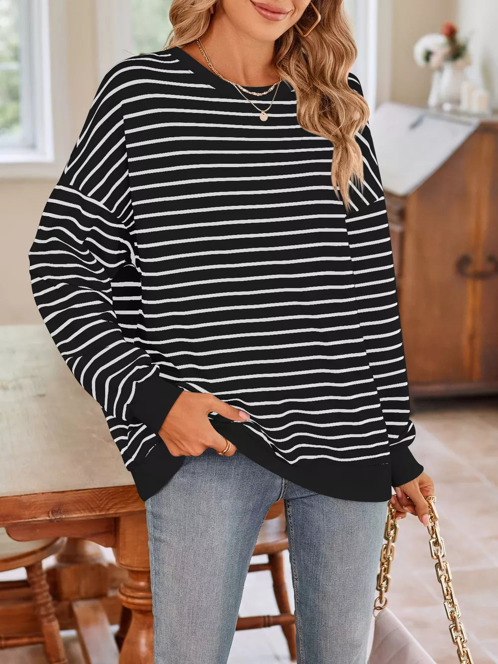 95% rayon, 5% elastane Care instructions: Machine wash cold sweatshirt in Navy Blue Green with oversized silhouette