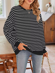 95% rayon, 5% elastane Care instructions: Machine wash cold sweatshirt in Navy Blue Green with oversized silhouette