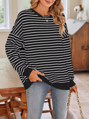 95% rayon, 5% elastane Care instructions: Machine wash cold sweatshirt in Navy Blue Green with oversized silhouette