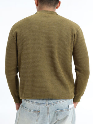 burgundy pullover sweater with stretch and long sleeve