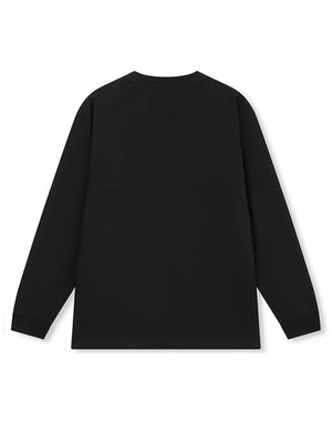 Oversized black long-sleeve t-shirt with a crew neck.