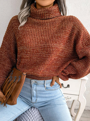 turtleneck sweater in emerald green with waffle-knit and waist-length