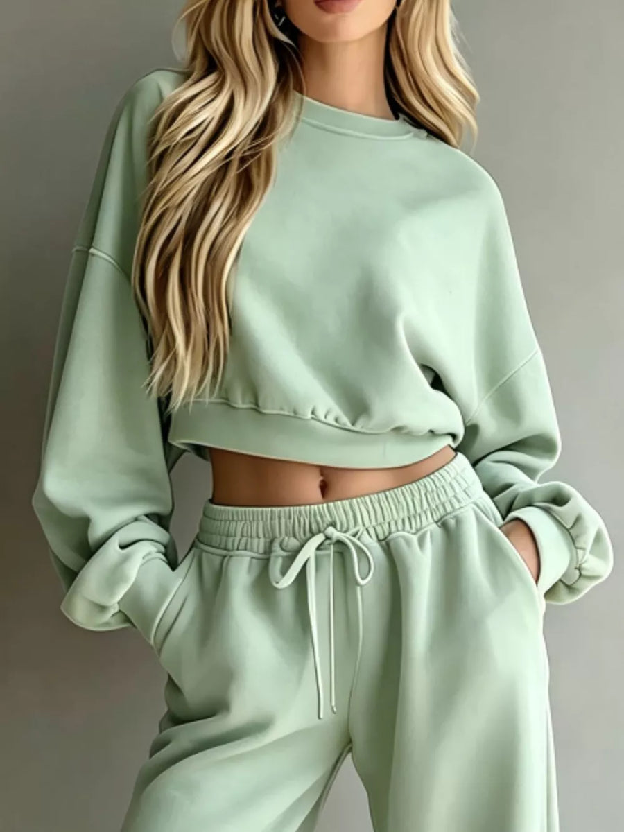 White relaxed lounge set with round neck