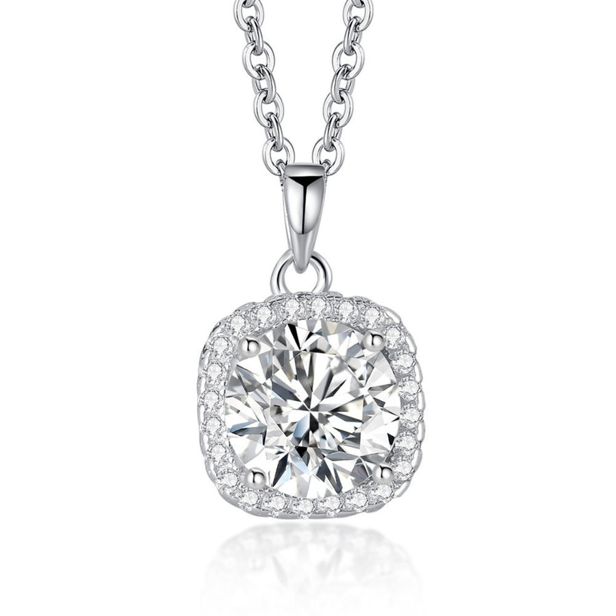 necklace in clear with moissanite stone and collar-length