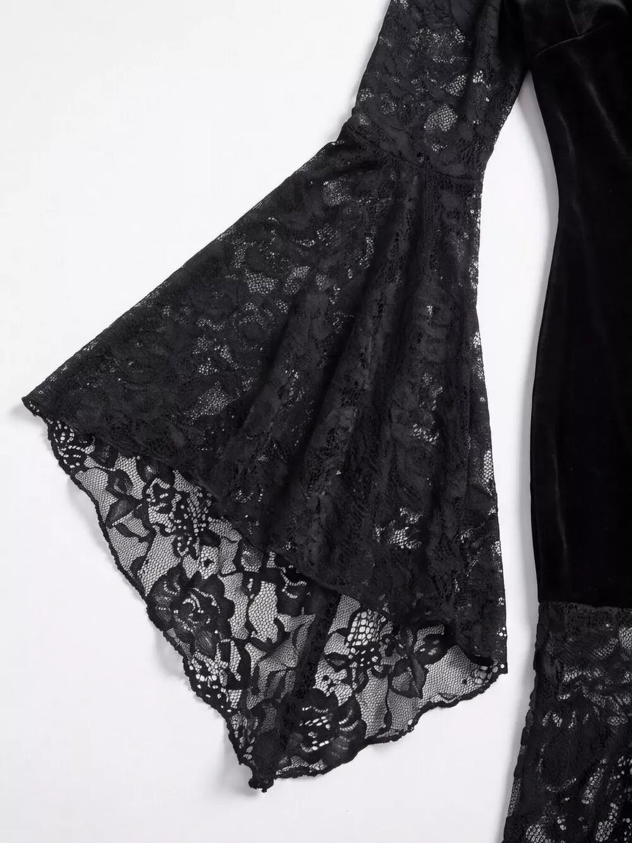 Black maxi dress with maxi and pullover