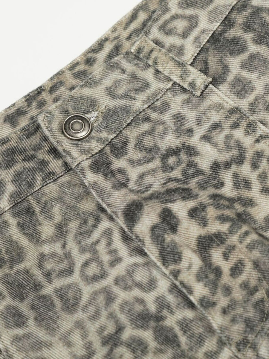 cream wide-leg pants with button and zip-front and leopard
