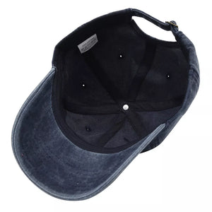 casual cap in faded navy blue with not applicable