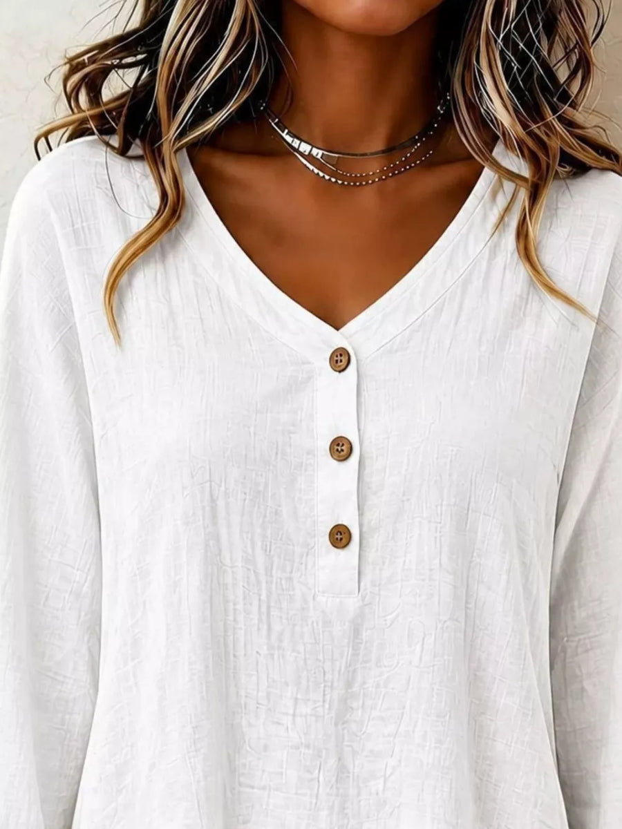 romantic blouse in White with v-neck