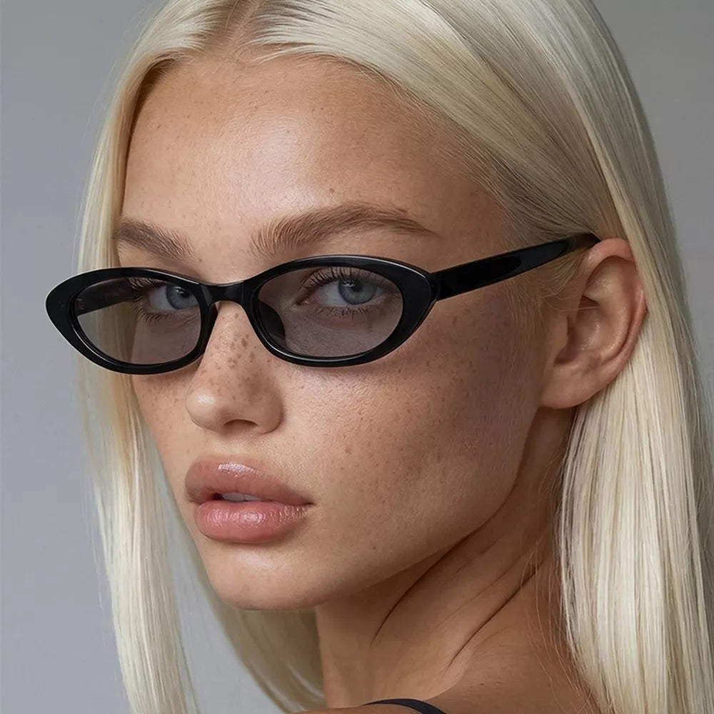 Vintage Oval Frame Sunglasses in Gold with UV400 protection
