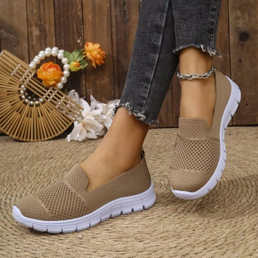 Round Toe Flats Slip-ons in Khaki