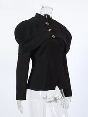 White fitted blazer with collared