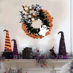 wreath in orange featuring ruffled and regular fit