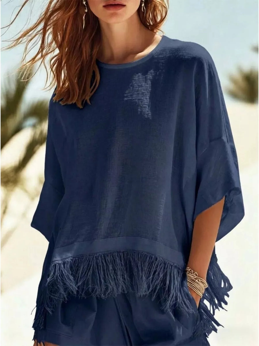 blouse in navy blue featuring oversized and oversized fit