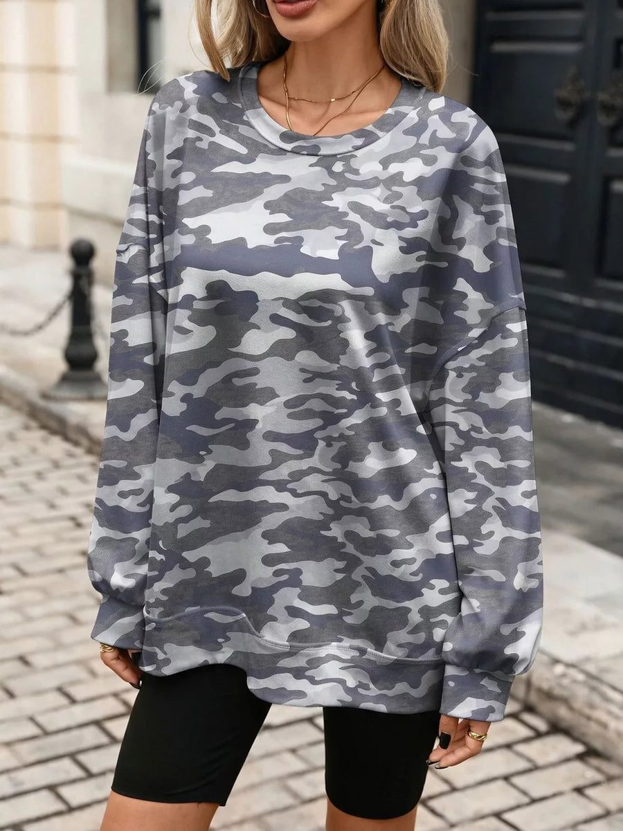 Gray sweatshirt with hip-length and pullover