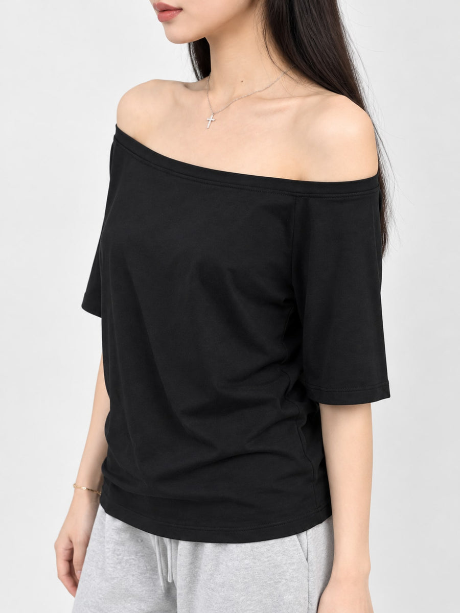 Boat Neck Short Sleeve T-Shirt in Gray with asymmetrical
