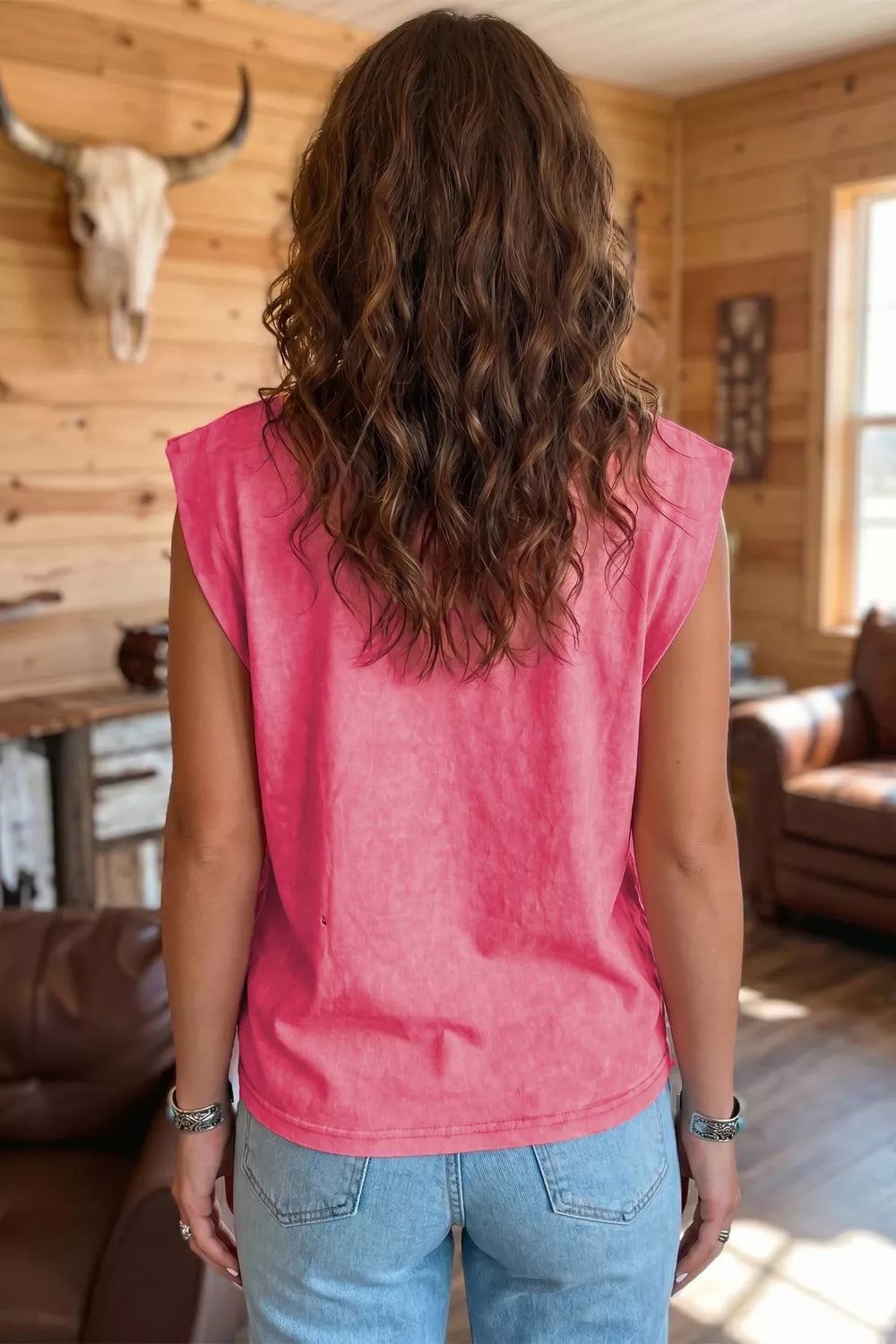 Deep rose cotton graphic tank top with a washed effect, sleeveless design.