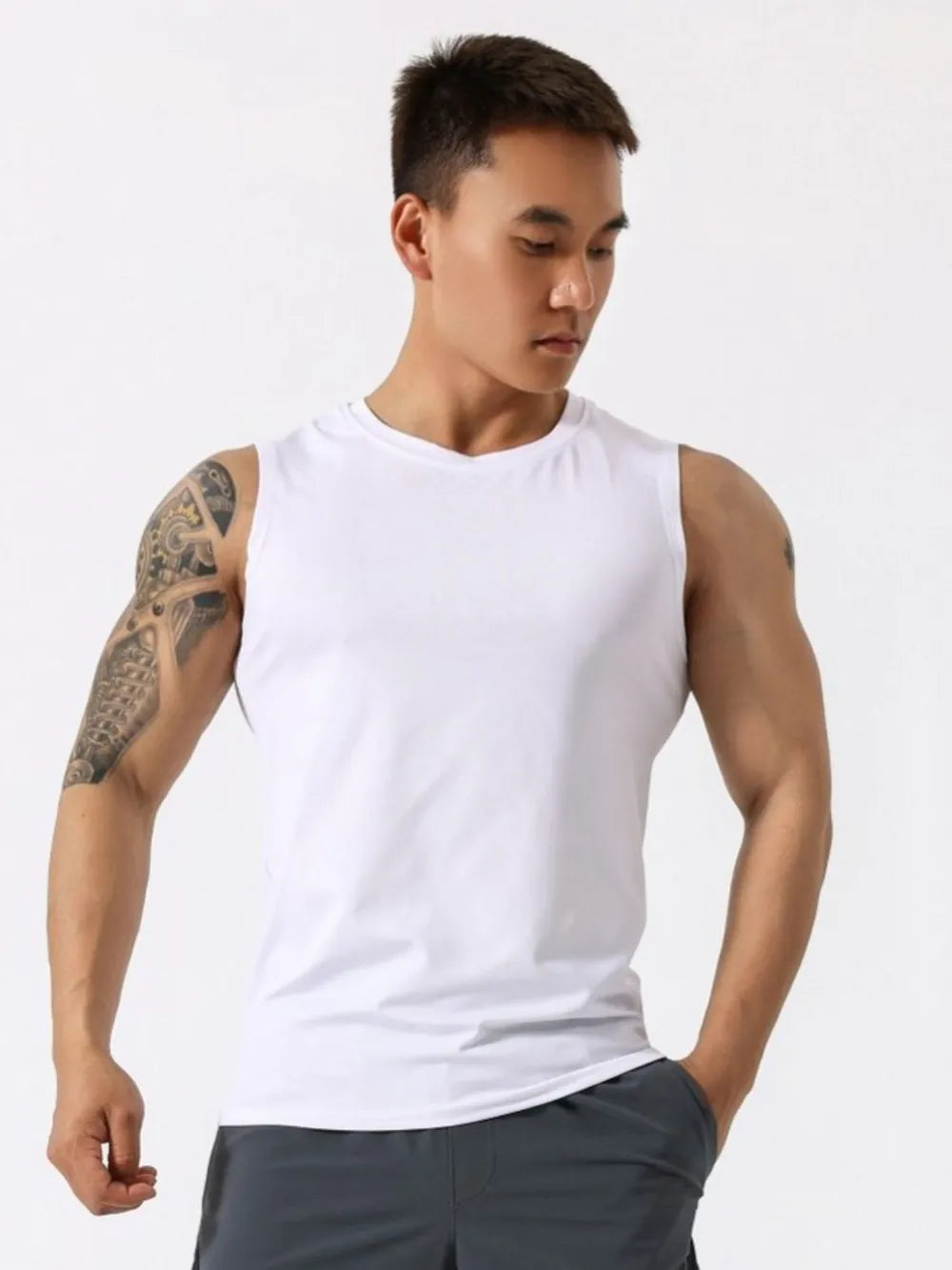 White crew neck sleeveless performance tank top