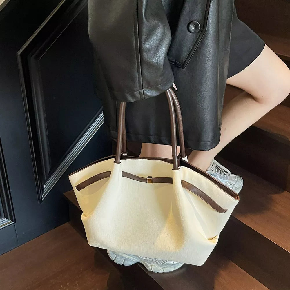 Off White Large Capacity Shoulder Bag