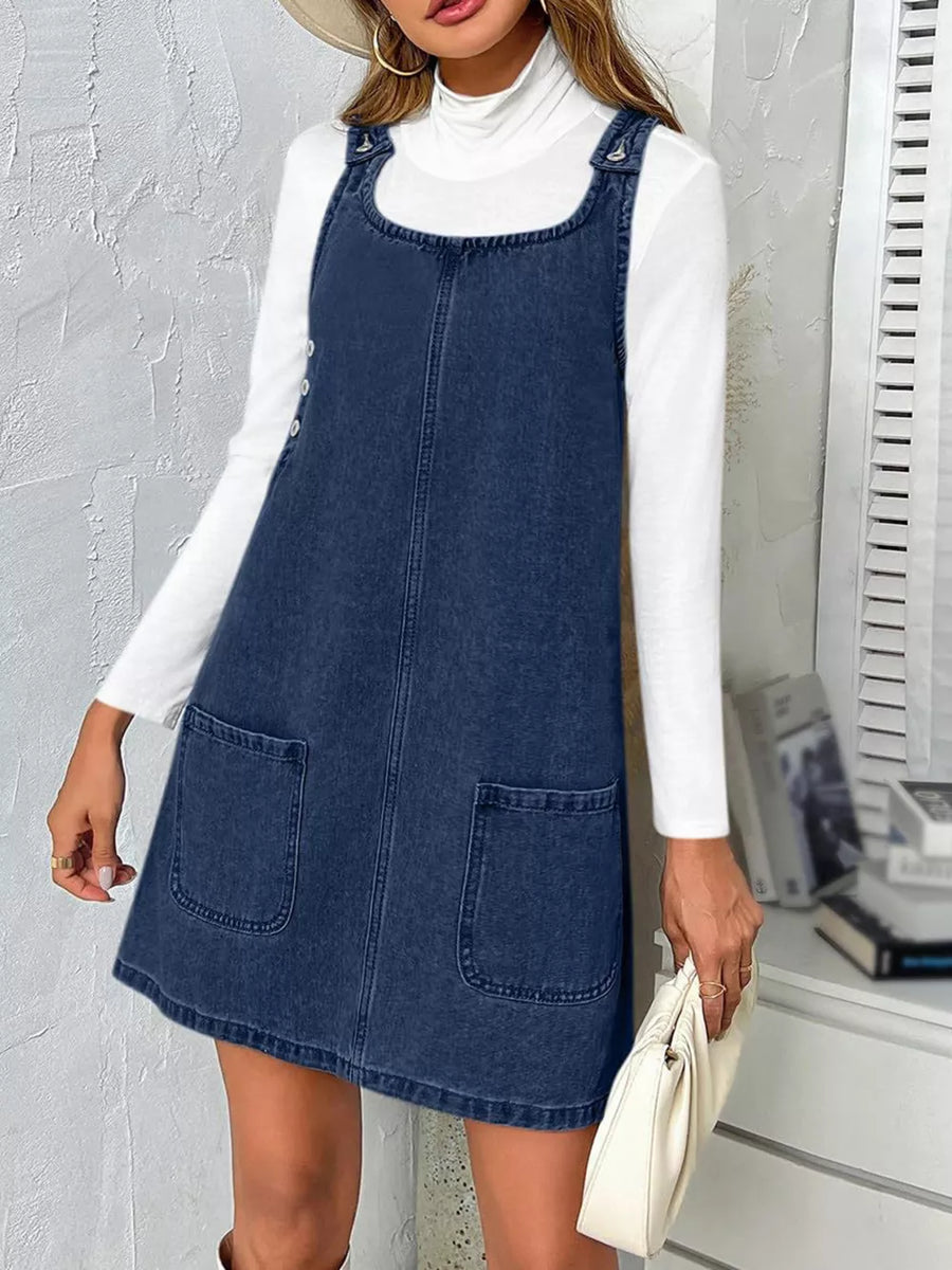 classic mini dress in light blue with scoop neck