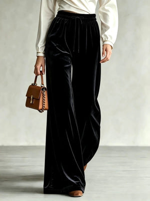 wide-leg pants in Black with drawstring waist and full-length