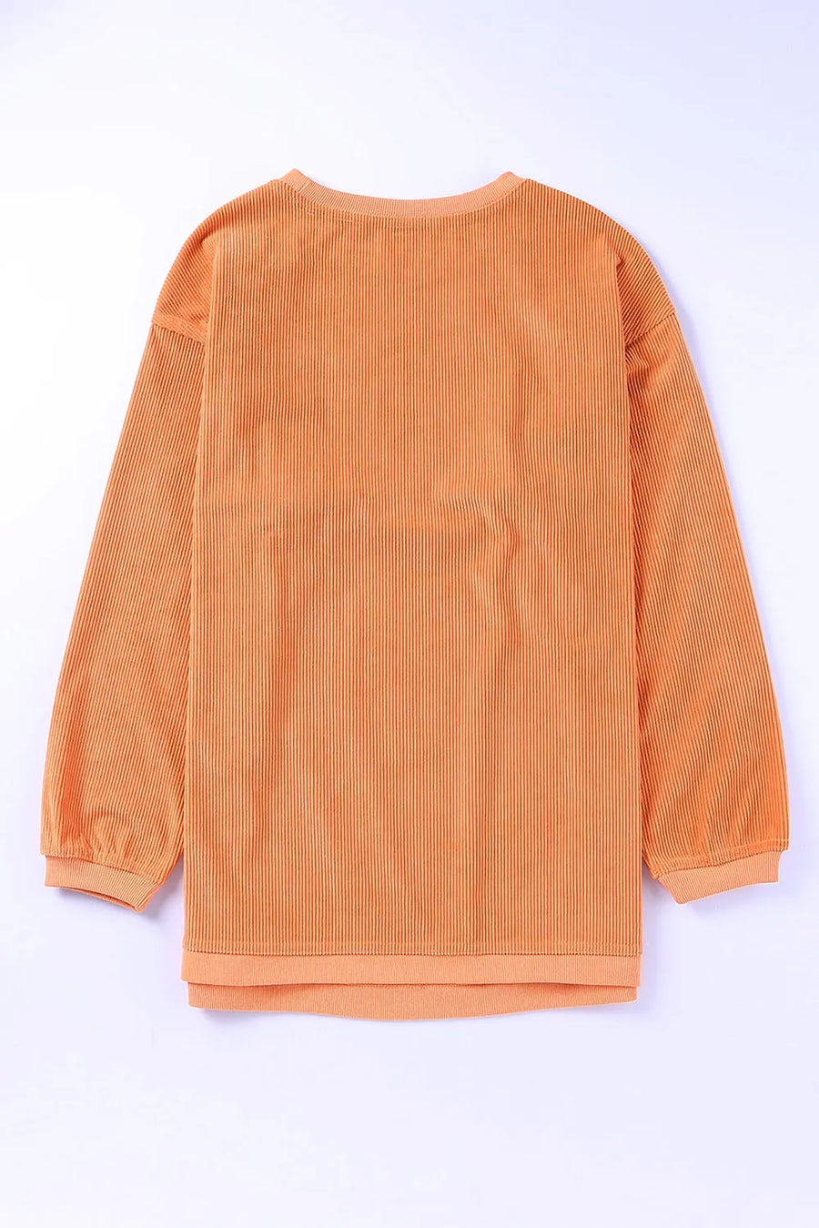 Oversized sherbet ribbed sweatshirt with crew neck and long sleeves.