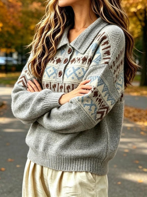 cream pullover sweater with buttoned and long sleeve