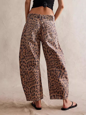 95%cotton, 5%spandex Care instructions: Machine wash cold wide-leg jeans in Leopard with loose silhouette