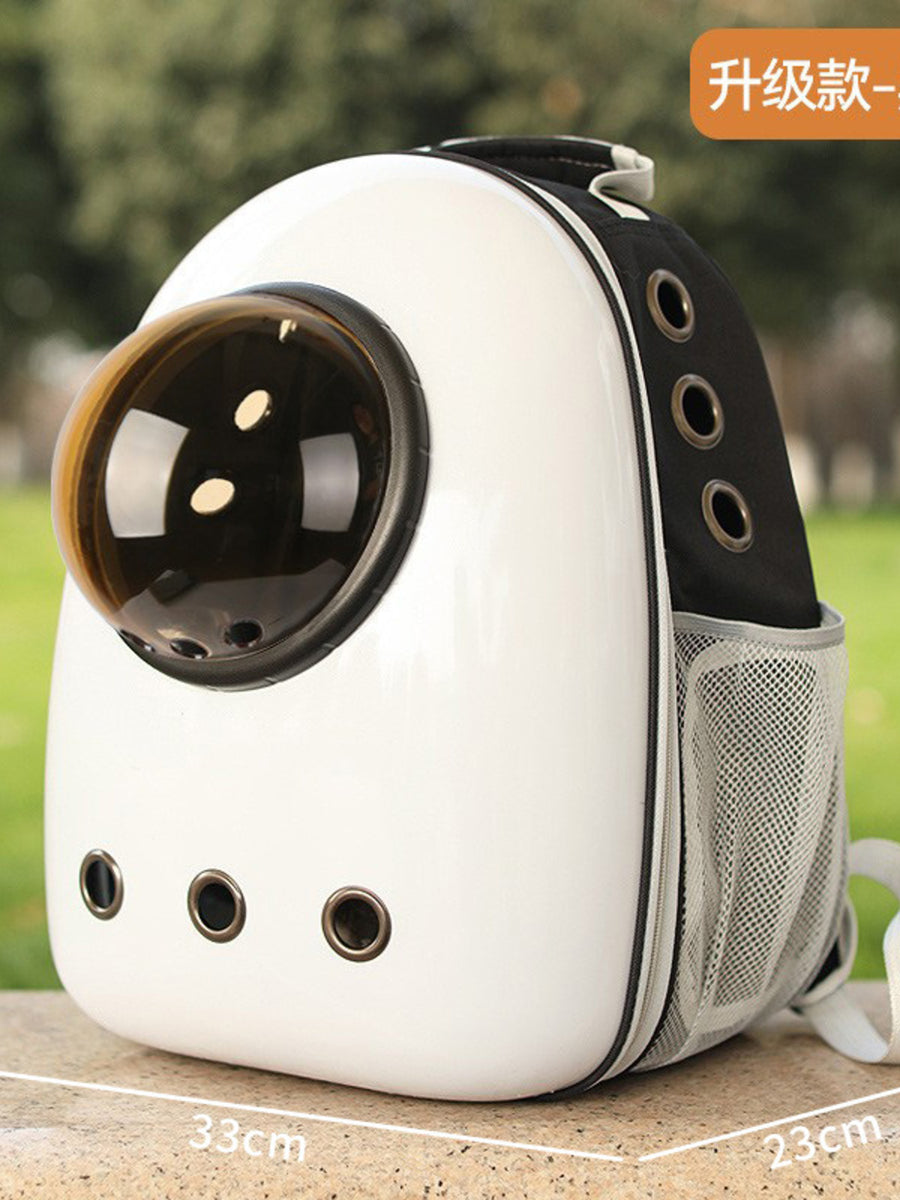 Chic transparent pet carrier backpack with bubble window and mesh side pocket.