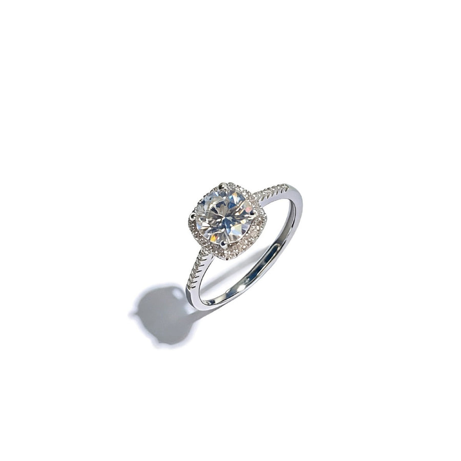 1 Carat Moissanite 925 Sterling Silver Ring in silver with adjustable