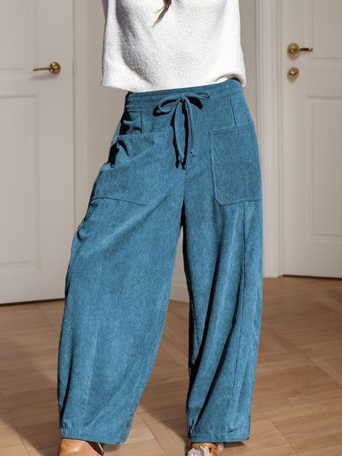 Wide-Leg Corduroy Pants with Pockets
