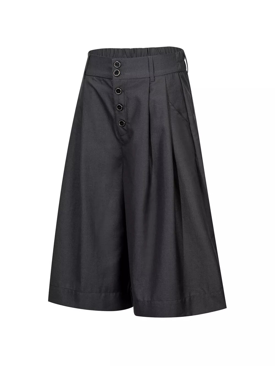 79% polyester, 21% viscose Care instructions: Machine wash cold capris in Gray with wide-leg silhouette