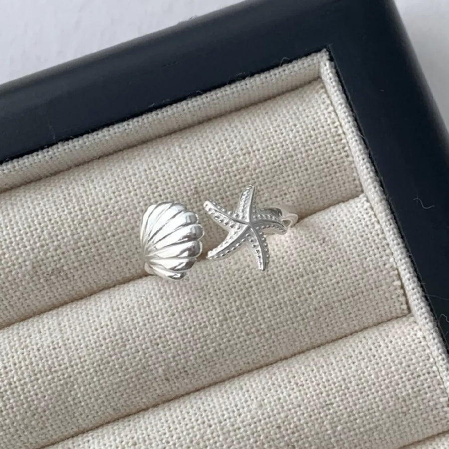 Silver ring with not applicable and open