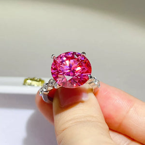 925 sterling silver,Moissanite Carat weight: 10ct Care instructions: Avoid weari ring in Hot Pink with round silhouette