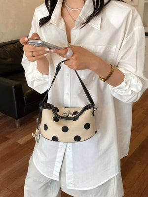 PU Leather Imported Size &amp shoulder bag in Black with structured silhouette