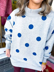 Gray sweatshirt with ribbed hem and long sleeve