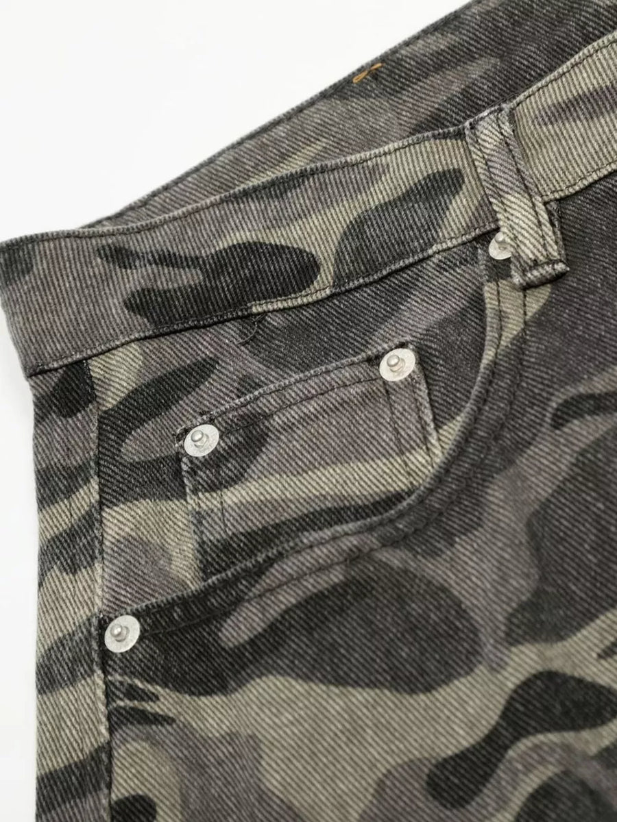 Men's cotton cargo pants in urban camouflage pattern with silver button details.