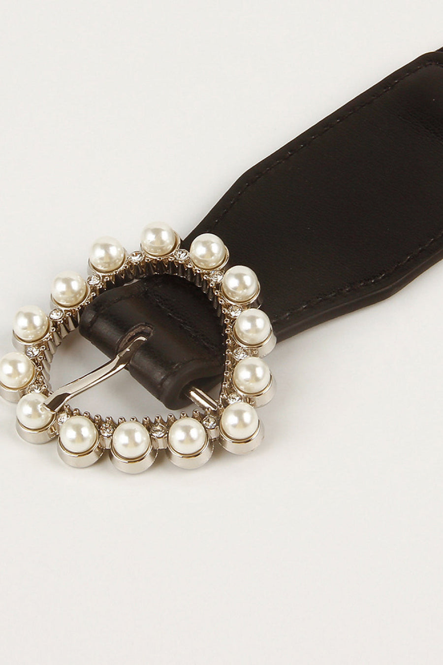 Black stretch belt with pearl and rhinestone heart buckle detail