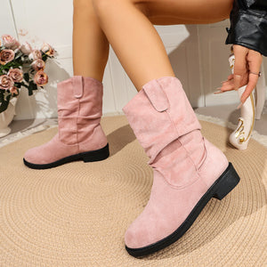 Round Toe Slouchy Boots in black with round toe