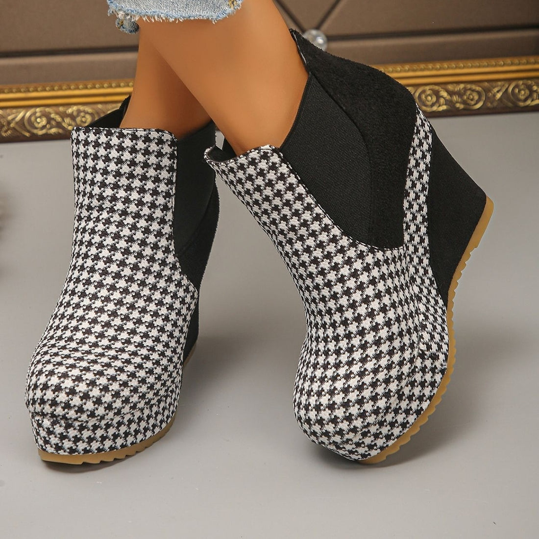 ankle boots featuring houndstooth in Black with Polyester,Rubber Imported Size &amp texture