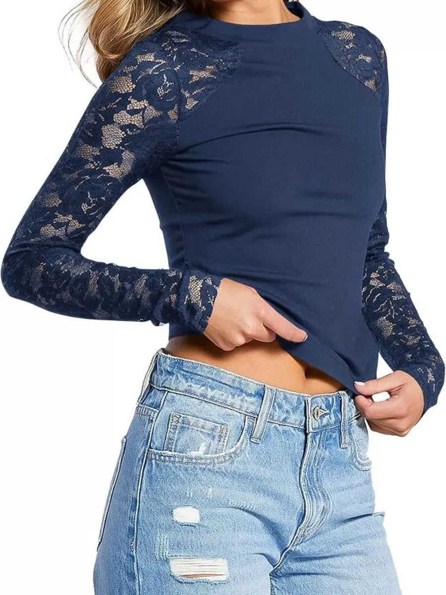 Olive t-shirt with pullover and lace