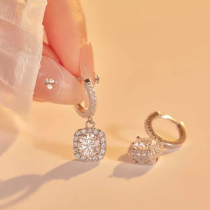 925 sterling silver,Moissanite Carat weight: 1ct Care instructions: Avoid wearin earrings in clear with drop silhouette