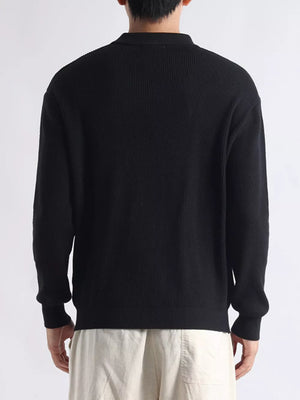 pullover sweater in light gray with ribbed and plus-size