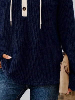 modern pullover hoodie in Black with hooded