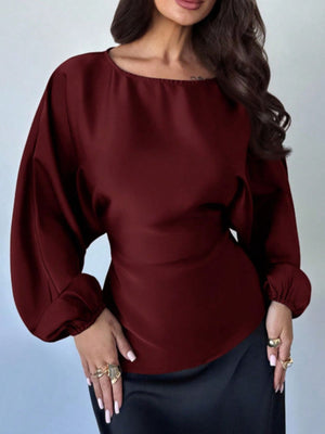 blouse in Brown with back tie detail and hip-length