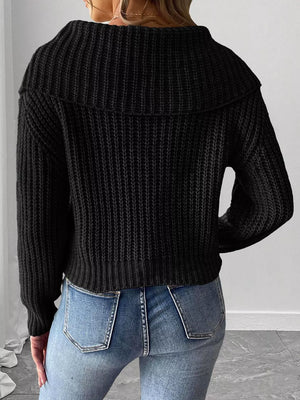 White regular pullover sweater with v-neck
