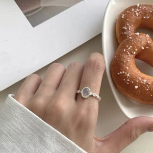 ring in silver featuring open ring and n/a fit