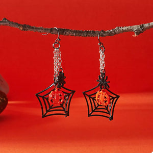 Alloy, Silver-plated Care instructions: Avoid wearing during exercise, as sweat earrings in silver with straight silhouette