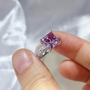 2 Carat 925 Sterling Silver Moissanite Ring in this colorway