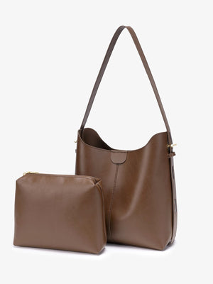handbag in Brown